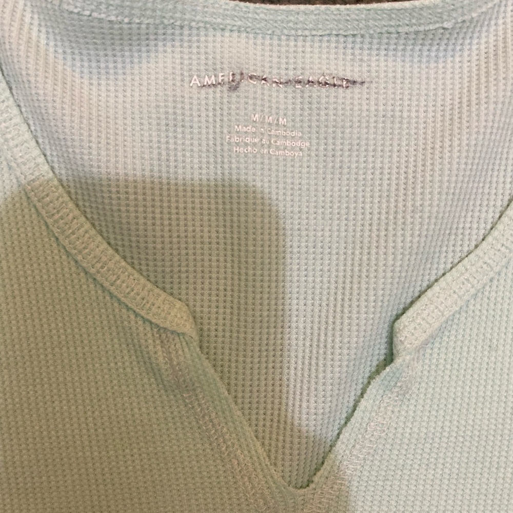 Light Blue V-Neck Ribbed Top - Picture 2 of 4